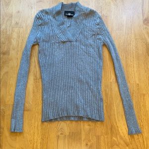 Grey long sleeve shirt